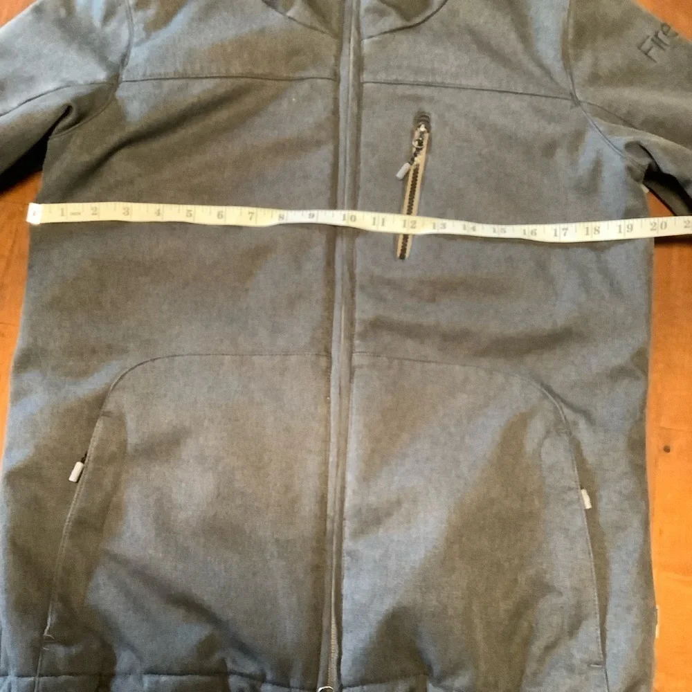 Firefly Rihanna snowboard jacket. Size M - Picture 12 of 13